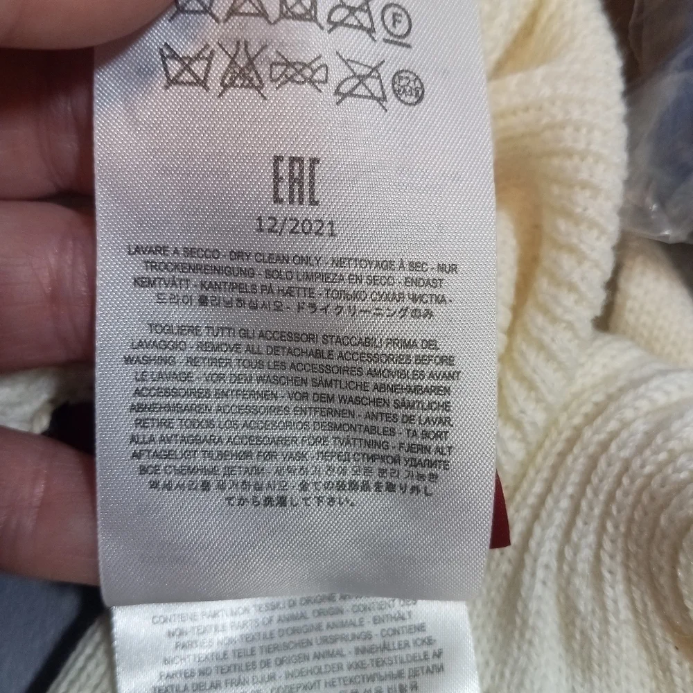Parajumpers Wool Down Filled Puffer Gloves at Free People NWT Off White Sm/Med.
